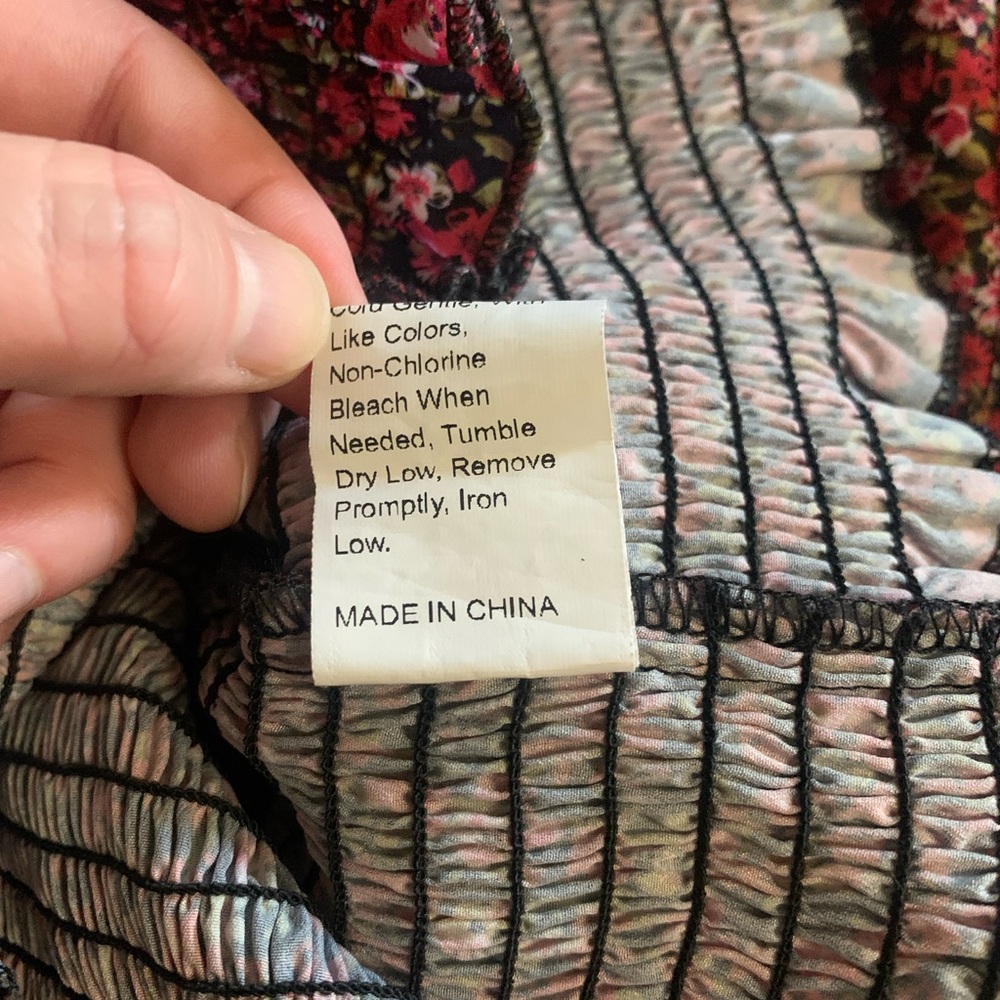 Shein XL burgundy floral blouse - Picture 8 of 8